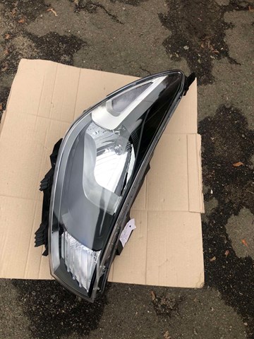 HYUNDAI 92102H8000 Фара правая в наличии Черкассы