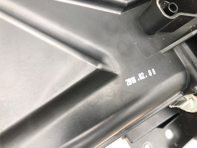 HYUNDAI 92102H8000 Фара правая в наличии Полтава