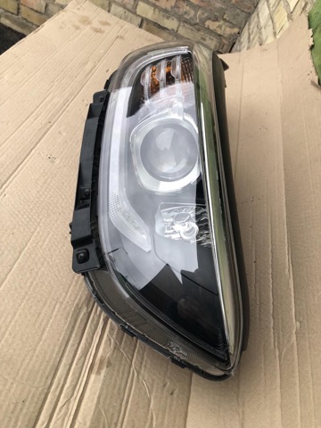 HYUNDAI 92102H8500 Правая фара в наличии Запорожье