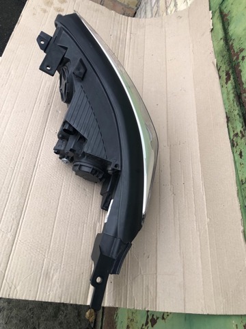 92102H8500 HYUNDAI Фара правая купить в Павлоград