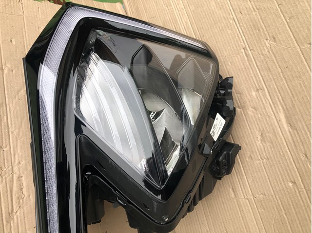 Основная фара - вставка 92102R2000 HYUNDAI