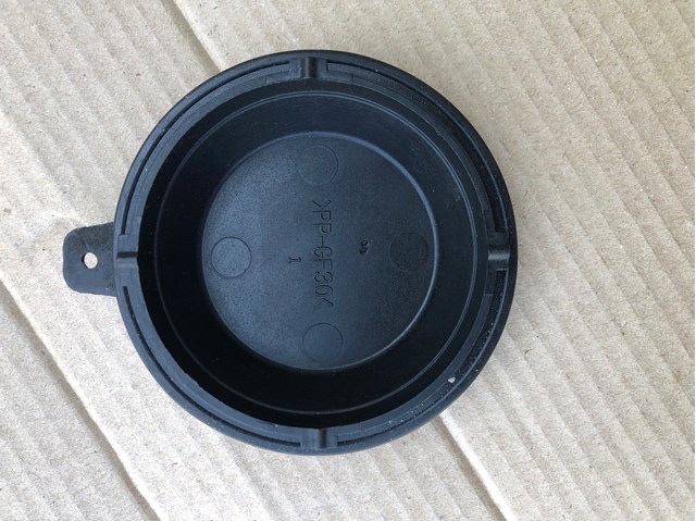 HYUNDAI 921402M000 Крышка фары задняя в наличии Павлоград