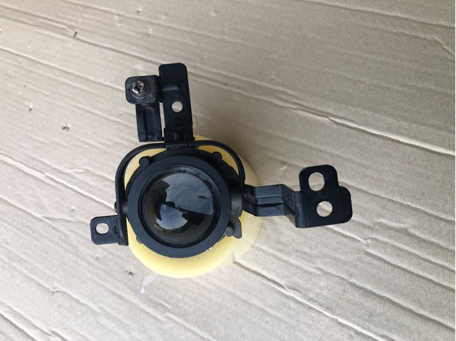 Правая противотуманная фара 92202H8600 HYUNDAI