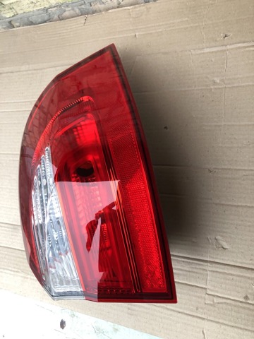 HYUNDAI 924021W210 Фонарь задний правый внешний в наличии Одесса