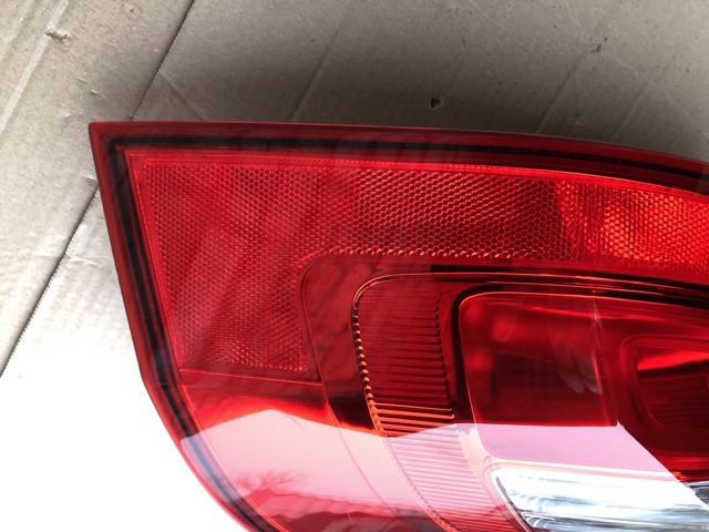 HYUNDAI 924021W210 Фонарь задний правый внешний в наличии Одесса