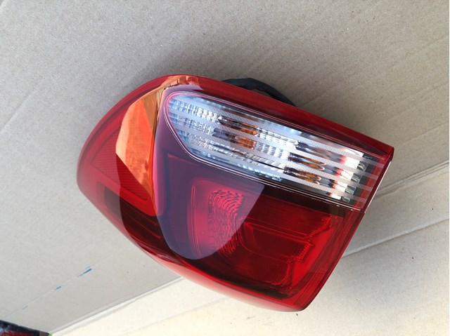 HYUNDAI 92402H8000 Фонарь задний правый внешний в наличии Кривой Рог