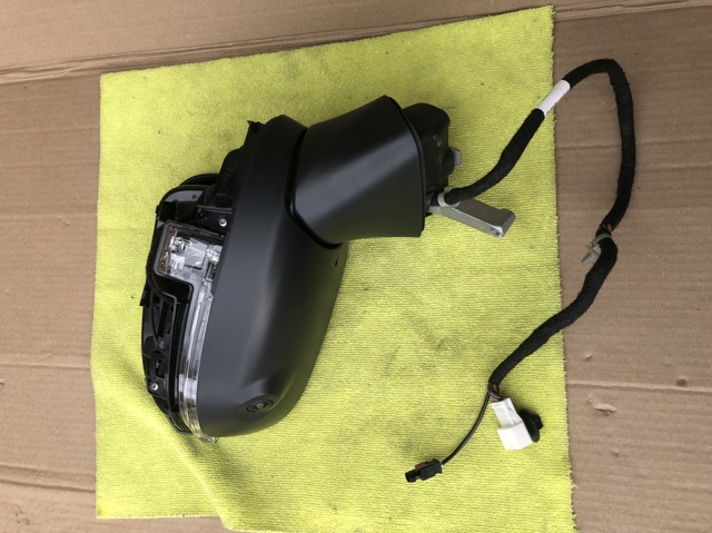 Правое боковое зеркало 963016UN4C NISSAN