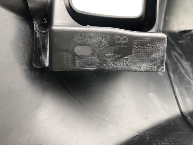 98385170XT PEUGEOT Задний бампер купить в Винница