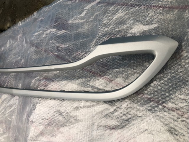 A1568804400 MERCEDES Накладка бампера переднего купить в Каменское