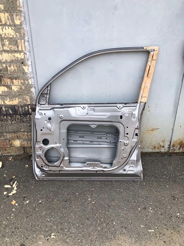H0100JG0MM NISSAN Дверь передняя правая купить в Черновцы