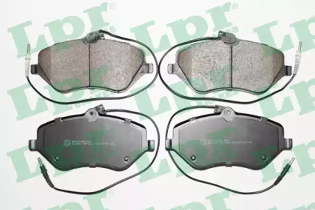 Колодки тормозные передние дисковые 05P1202 LPR