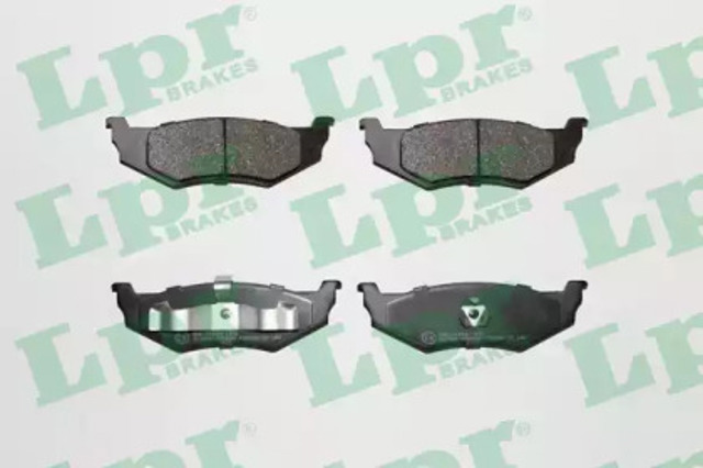 Колодки тормозные дисковые комплект 05P894 LPR