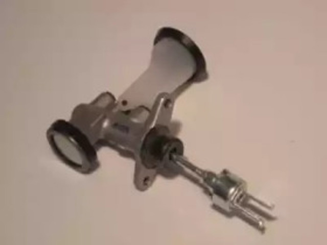 Главный цилиндр CMT073 AISIN