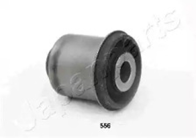 Сайлентблок переднего нижнего рычага RU556 JAPANPARTS