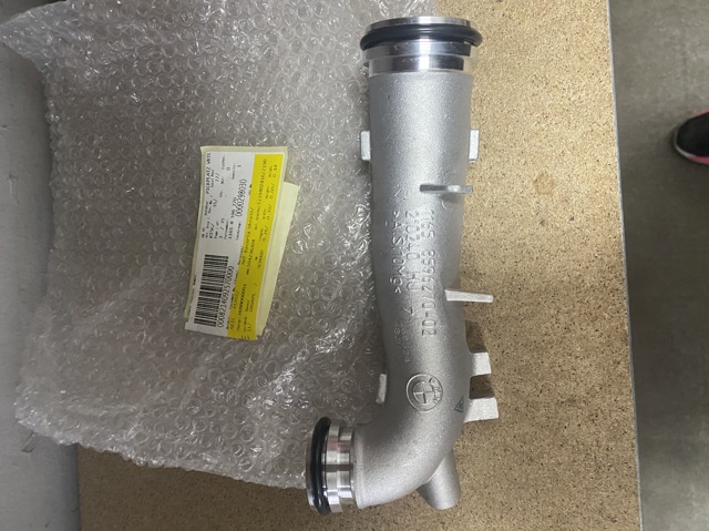 11658596270 BMW купить в Каменское