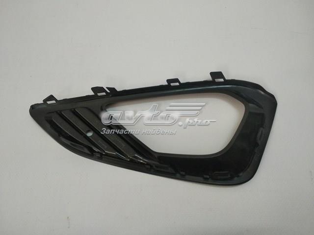 2143213 FORD Заглушка (решетка) противотуманных фар бампера переднего правая купить в Украина