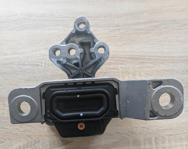 2404048 FORD купить в Ужгород