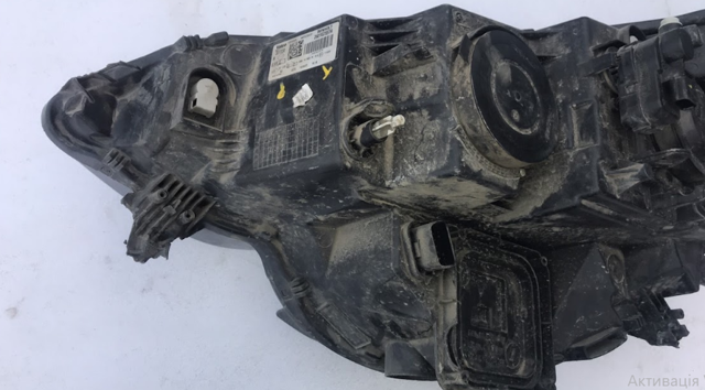 260102357R RENAULT Фара правая купить в Винница