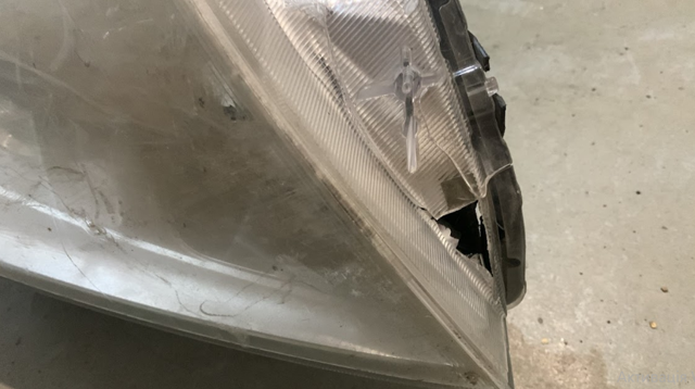 3512054P00 SUZUKI Правая фара купить в Кривой Рог