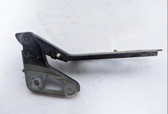 4L0823302 VAG Петля капота правая купить в Чернигов