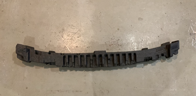 BMW 51117338525 Абсорбер (наполнитель) бампера переднего в наличии Хмельницкий