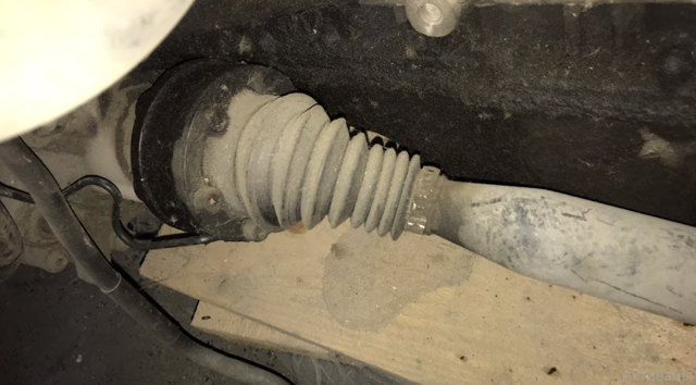 VAG 6R0407762 Правая полуось в наличии Ровно