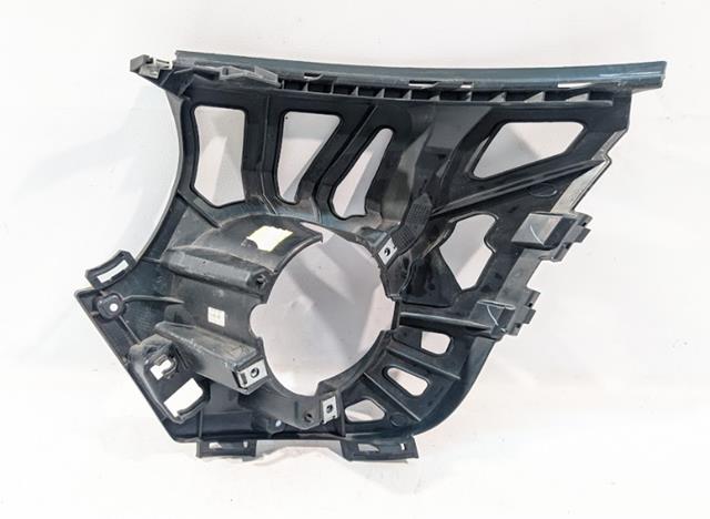 7302508 BMW Кронштейн крепления противотуманной фары правой купить в Николаев