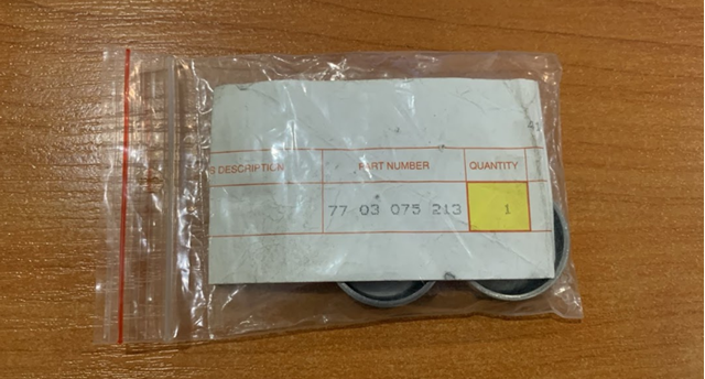 RENAULT 7703075213 Заглушка ГБЦ в наличии Ужгород
