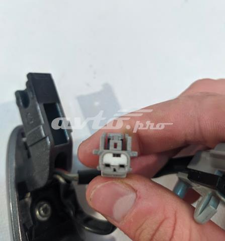 806104GA1B NISSAN Держатель наружной ручки двери задней правой купить в Николаев