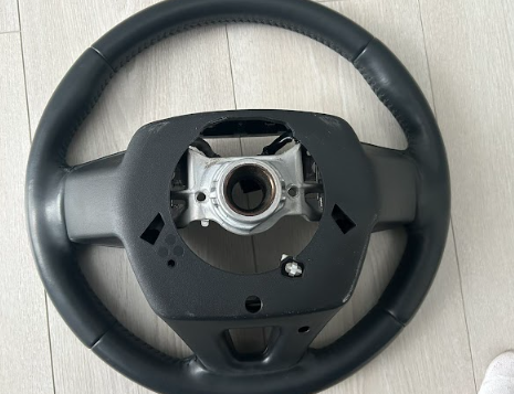 TOYOTA 8425042430 Блок кнопочных переключателей рулевого колеса в наличии Запорожье
