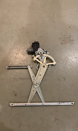 8571078011 TOYOTA Мотор стеклоподъемника двери передней правой купить в Черкассы