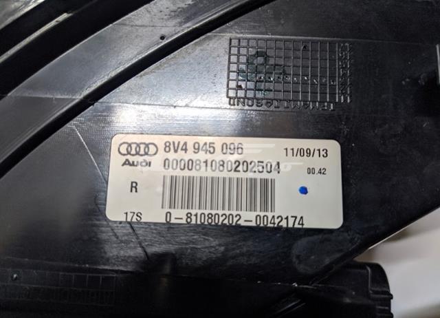 VAG 8V4945096C Фонарь задний правый внешний в наличии Павлоград