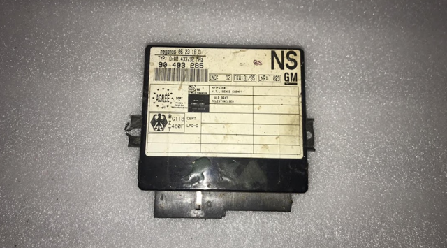 OPEL 90493285 в наличии Ровно