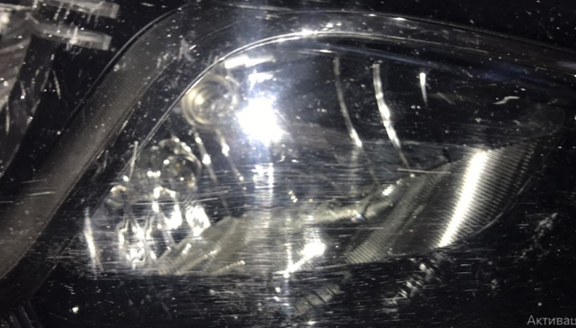 921021K000 HYUNDAI Фара правая купить в Чернигов