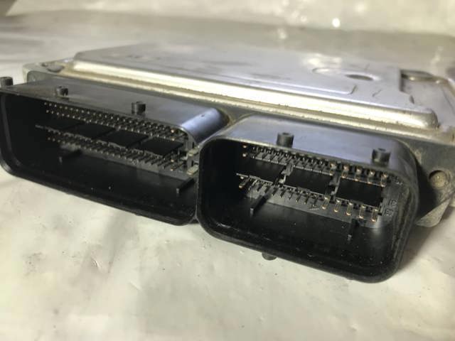 03G906021JQ VAG Блок управления двигателем купить в Винница