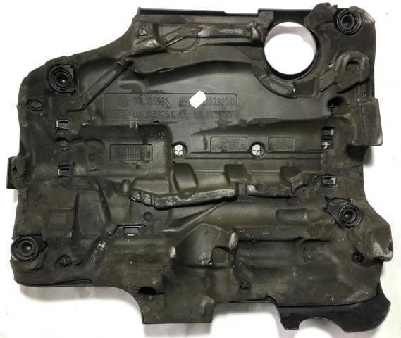 03L103925 VAG Крышка мотора декоративная купить в Чернигов