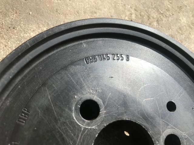 VAG 059145255B Шкив насоса ГУР в наличии Черновцы