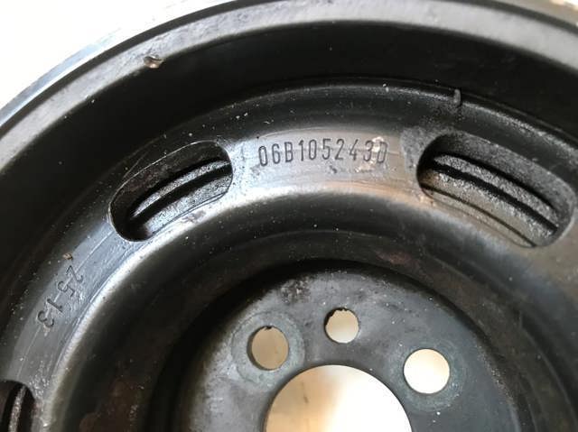 VAG 06B105243D Шкив коленвала в наличии Полтава