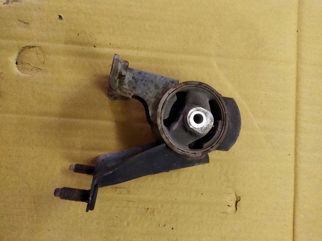 Подушка двигателя 1237137250 TOYOTA