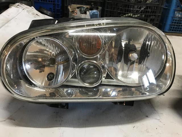 VAG 1J1941015C Фара левая в наличии Ирпень