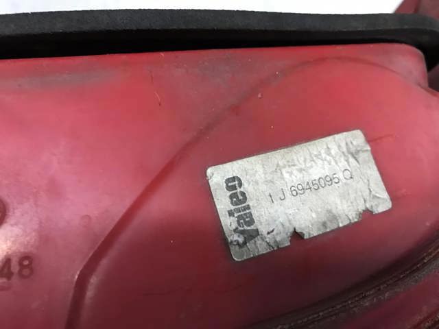 VAG 1J6945095Q Фонарь задний левый в наличии Павлоград