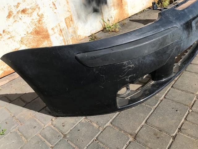 VAG 1K0807217M Передний бампер в наличии Винница
