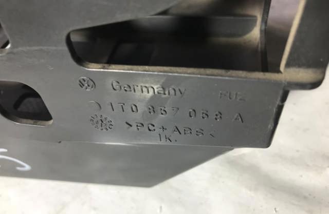 1T0857058A купить Ровно