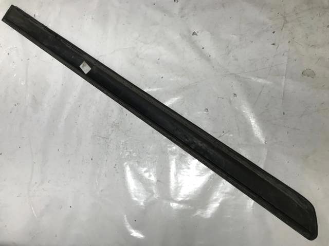 1Z0853753C VAG Молдинг задней левой двери купить в Павлоград