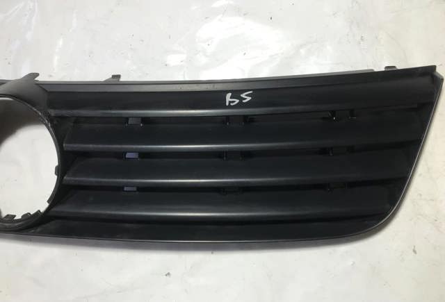 Решетка 3B0853653C VAG