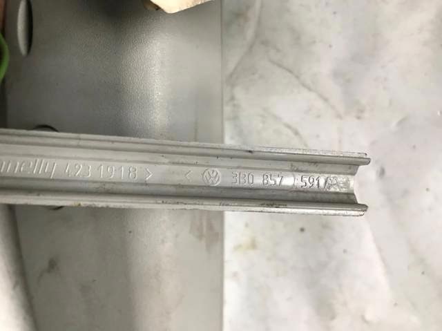 Зеркало салона внутреннее 3B0857511C VAG