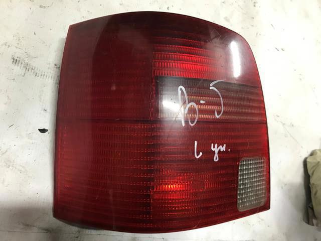 VAG 3B9945111F Фонарь задний левый в наличии Ужгород