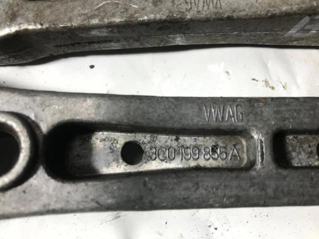 Подушка двигателя 3C0199855A VAG