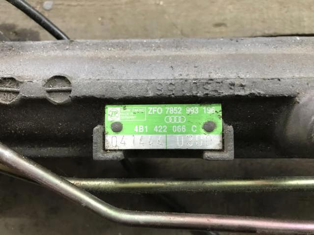 Реечный рулевой механизм 4B1422066C VAG