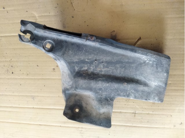 Защита бампера заднего 5259247021 TOYOTA